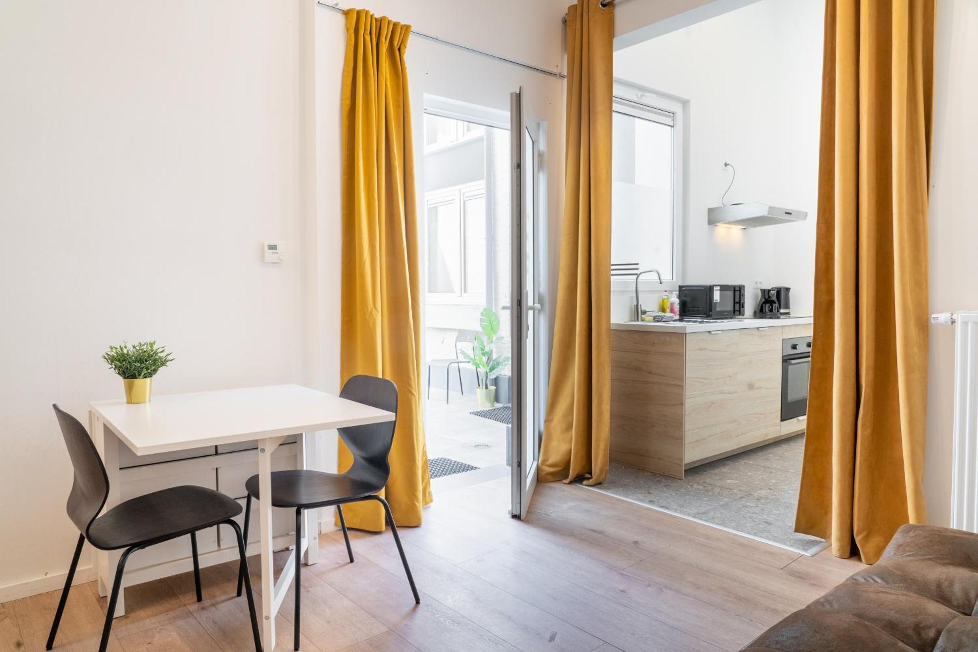 Saint Pauls Central Residence Антверпен Екстериор снимка